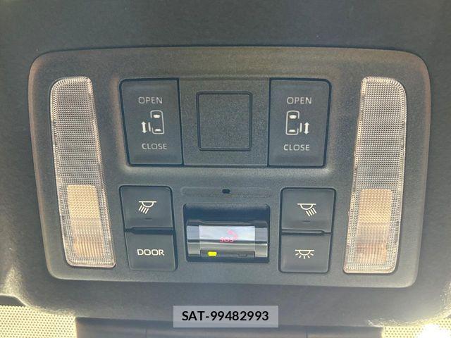 Toyota NOAH 2024-07 8315985-5