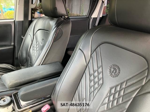 Toyota NOAH 2012-02 8316002-16