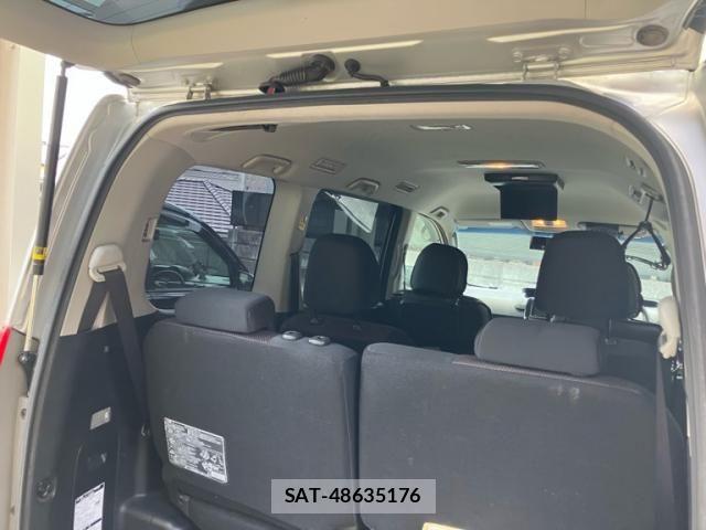 Toyota NOAH 2012-02 8316002-8