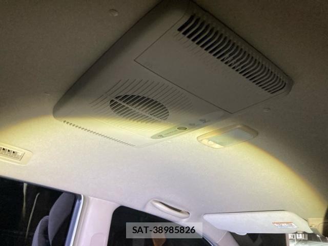 Toyota NOAH 2003-10 8316010-13
