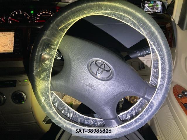 Toyota NOAH 2003-10 8316010-18