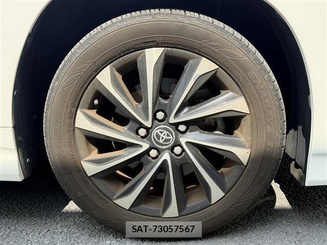 Toyota NOAH 2022-04 8315993-13