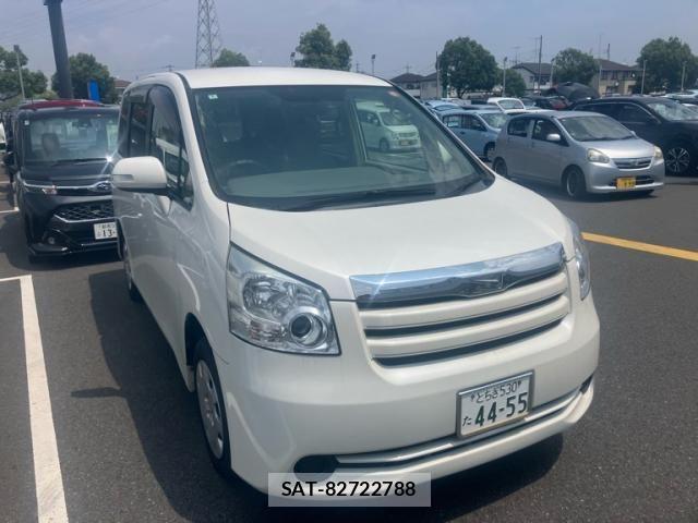 Toyota NOAH 2010-01 8316012-0