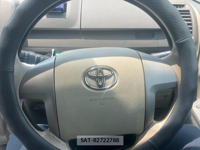 Toyota NOAH 2010-01 8316012-11