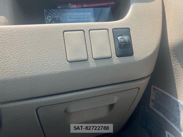 Toyota NOAH 2010-01 8316012-15