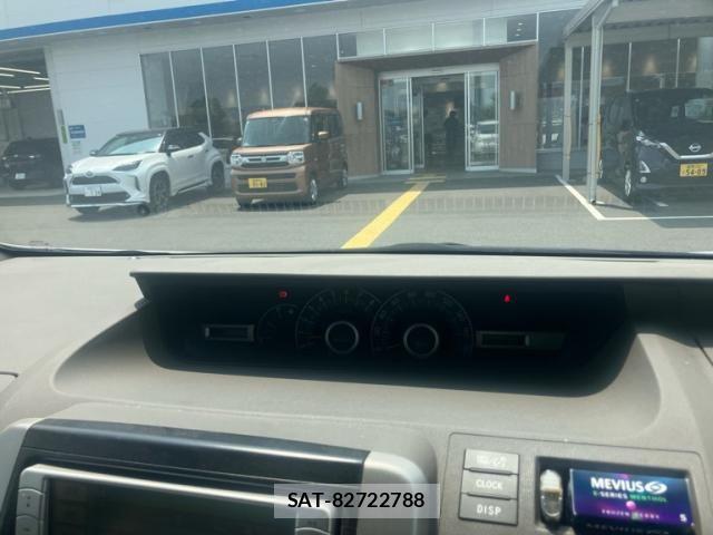 Toyota NOAH 2010-01 8316012-16