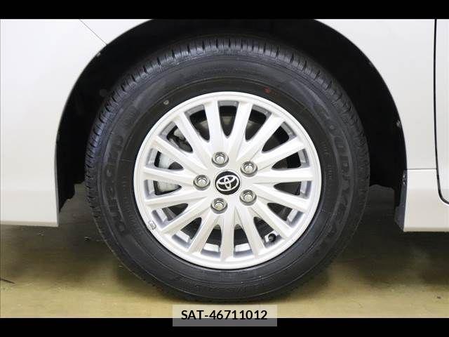 Toyota NOAH 2021-04 8315995-23