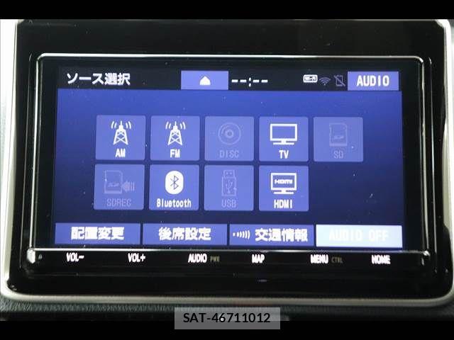 Toyota NOAH 2021-04 8315995-29