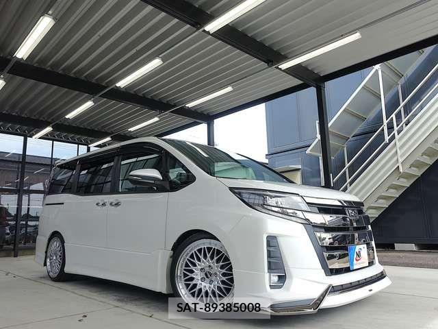 Toyota NOAH 2018-12 8315994-11