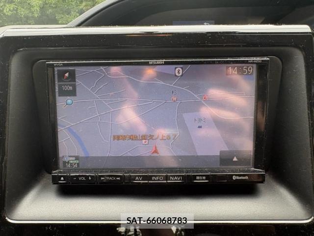 Toyota NOAH 2016-07 8316005-16