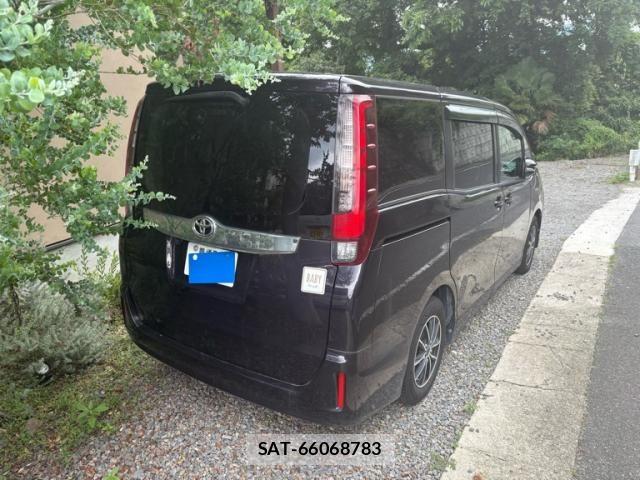 Toyota NOAH 2016-07 8316005-5