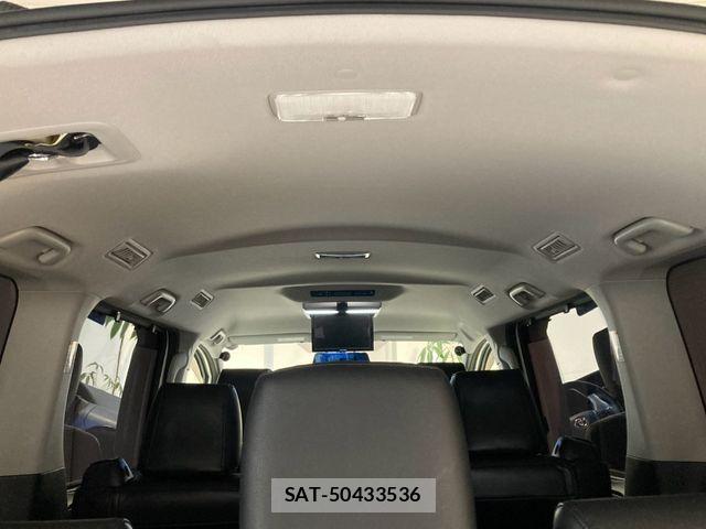 Toyota NOAH 2014-06 8315984-17