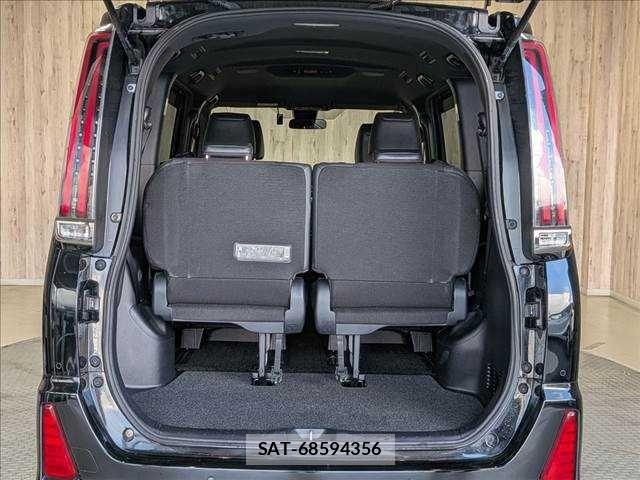 Toyota NOAH 2019-03 8316000-9