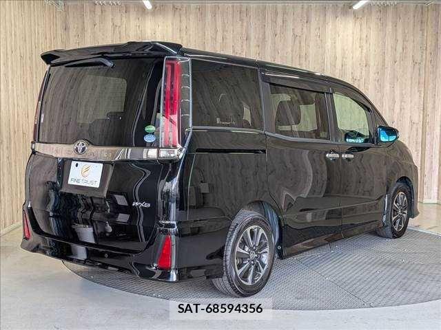 Toyota NOAH 2019-03 8316000-18