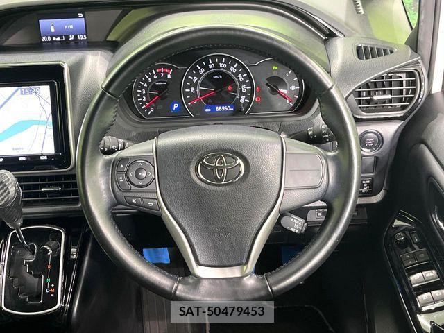 Toyota NOAH 2019-03 8315998-11