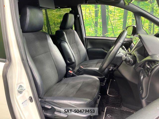Toyota NOAH 2019-03 8315998-7