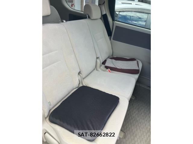 Toyota NOAH 2009-06 8316013-13