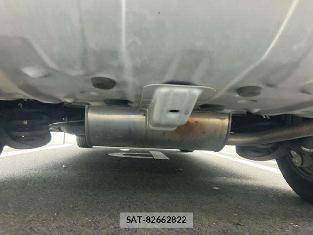 Toyota NOAH 2009-06 8316013-5