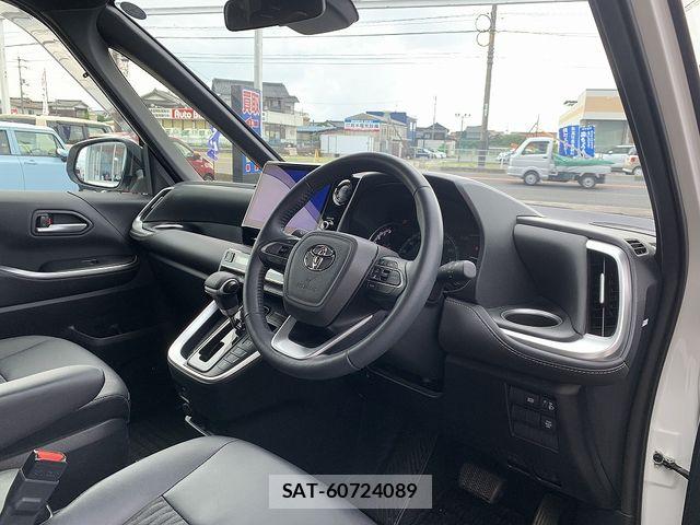 Toyota NOAH 2025-01 8315988-16