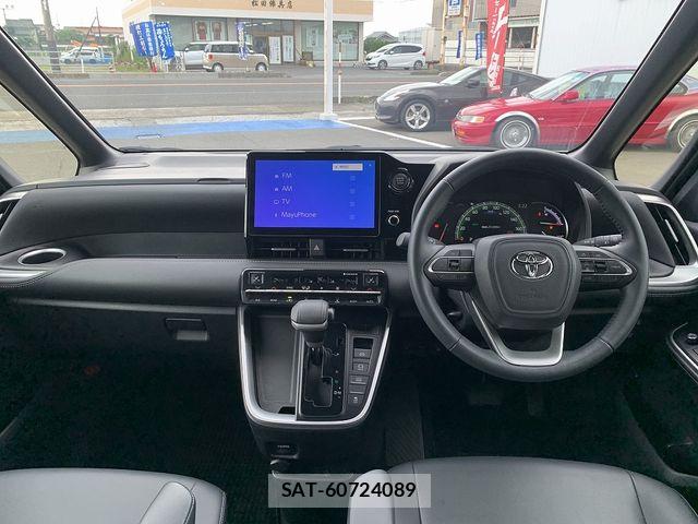 Toyota NOAH 2025-01 8315988-2
