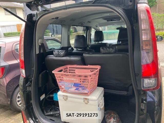 Toyota NOAH 2014-02 8316001-11