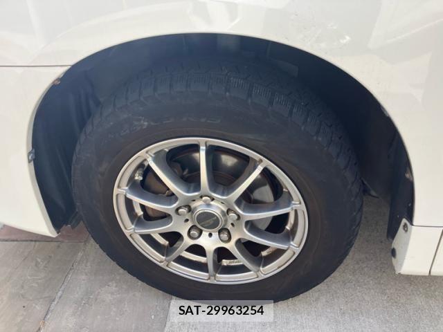 Toyota NOAH 2010-08 8316007-5