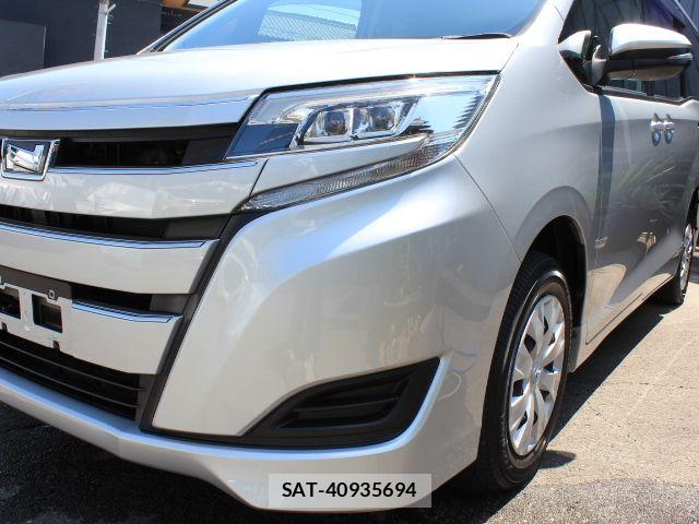 Toyota NOAH 2021-05 8337142-24