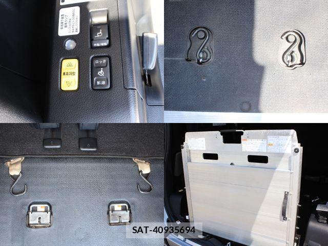 Toyota NOAH 2021-05 8337142-5