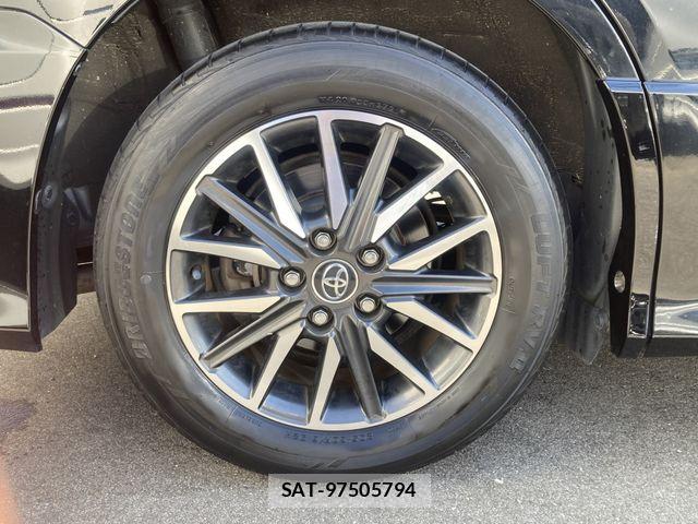 Toyota NOAH 2014-03 8337138-29