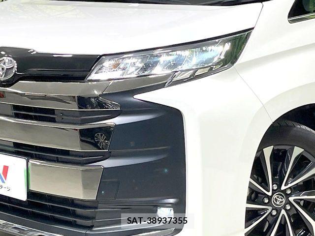 Toyota NOAH 2023-10 8337139-12