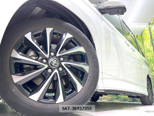 Toyota NOAH 2023-10 8337139-13