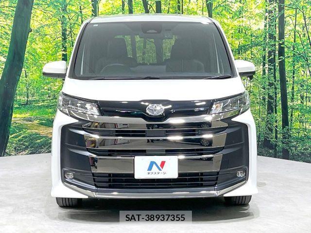 Toyota NOAH 2023-10 8337139-14