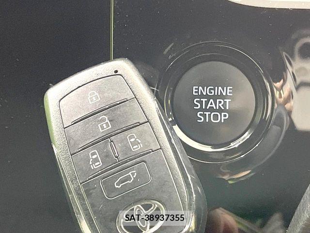 Toyota NOAH 2023-10 8337139-6