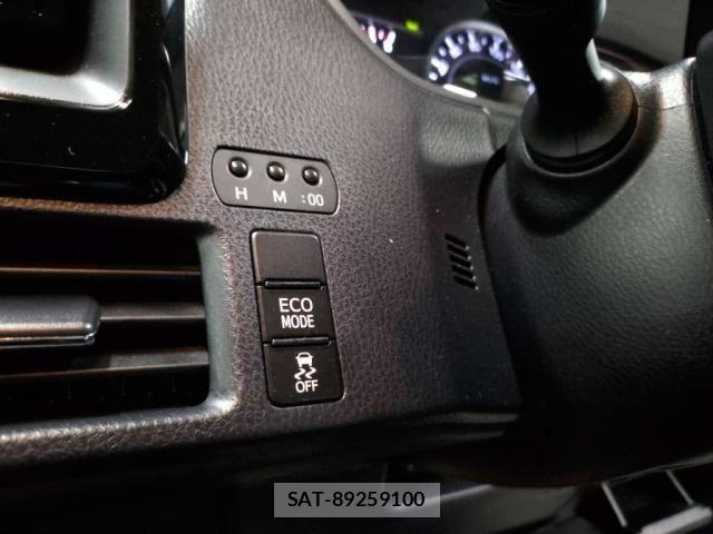 Toyota NOAH 2015-01 8337148-15