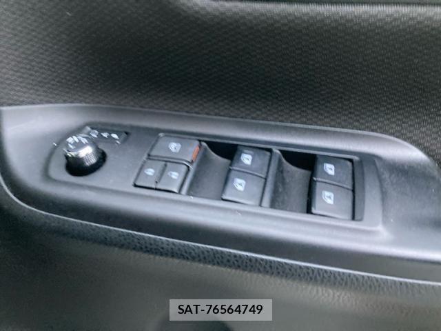 Toyota NOAH 2019-05 8337143-13