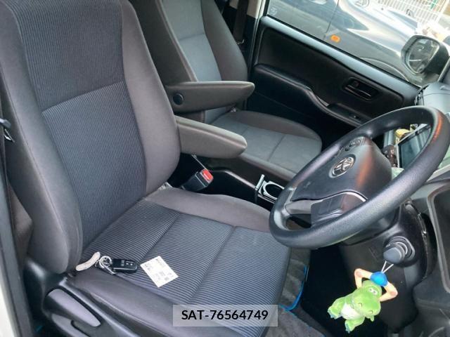 Toyota NOAH 2019-05 8337143-18