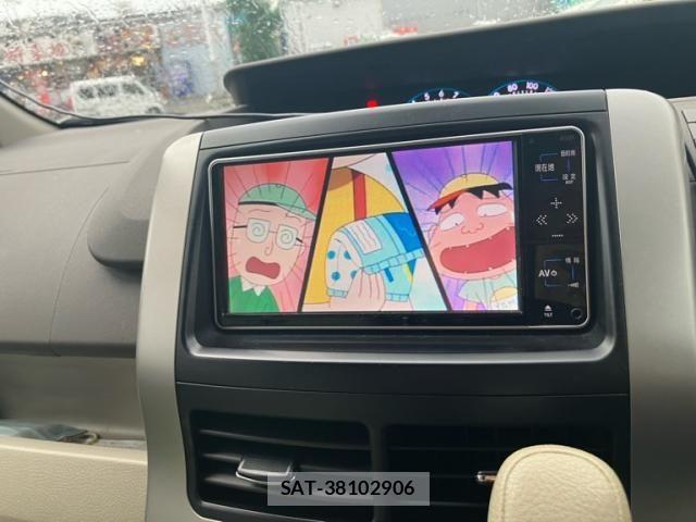 Toyota NOAH 2009-08 8337155-10