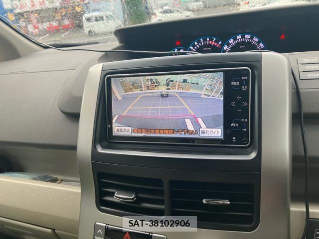 Toyota NOAH 2009-08 8337155-12