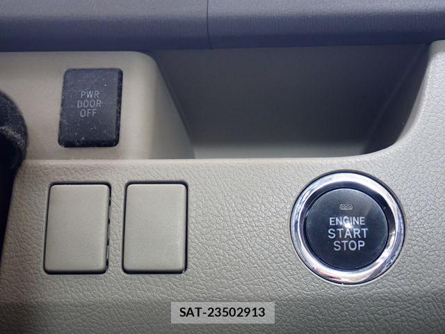 Toyota NOAH 2010-07 8337133-19