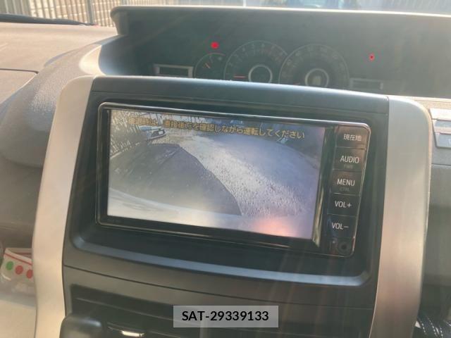 Toyota NOAH 2009-10 8337152-20