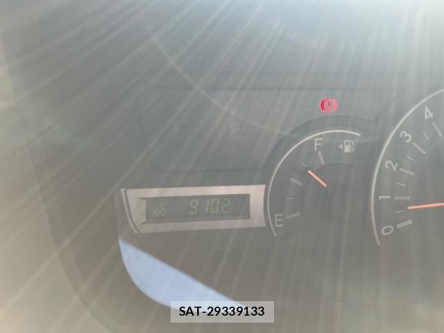 Toyota NOAH 2009-10 8337152-21