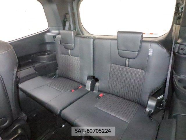 Toyota NOAH 2024-08 8337137-9
