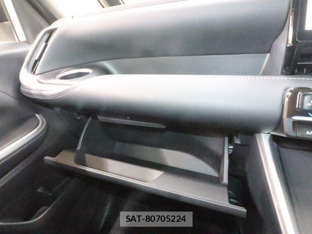 Toyota NOAH 2024-08 8337137-25