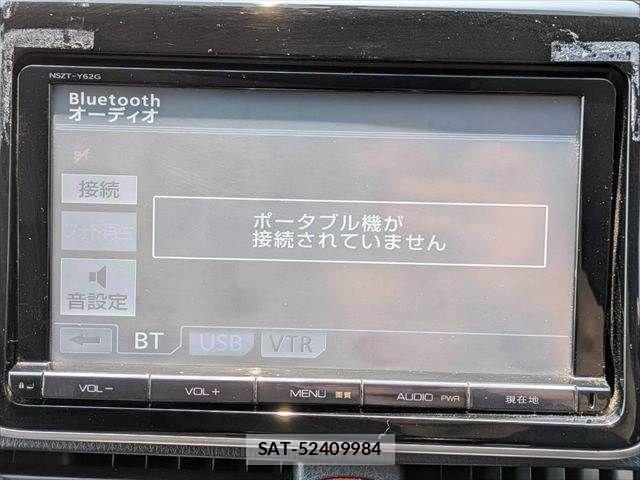 Toyota NOAH 2014-01 8337149-7
