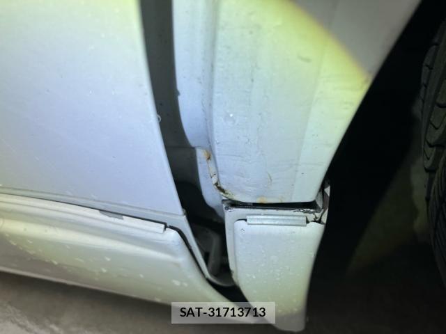 Toyota NOAH 2009-10 8337154-25