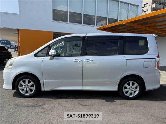 Toyota NOAH 2008-01 8337153-11