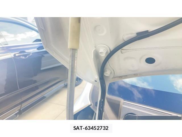 Toyota NOAH 2015-07 8337150-23