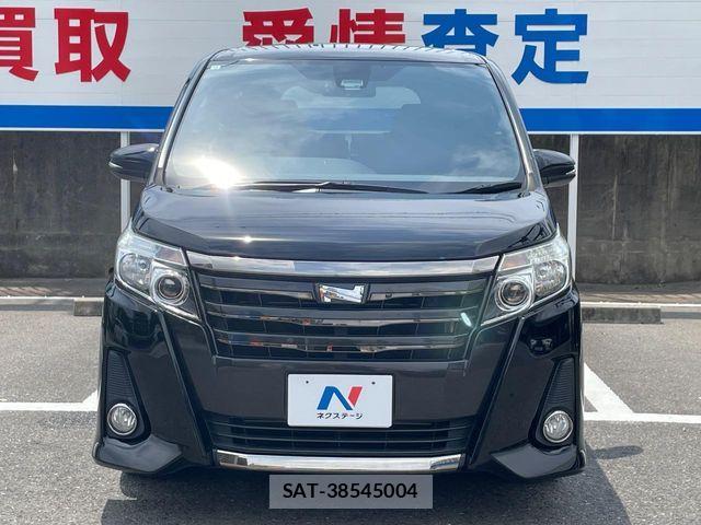 Toyota NOAH 2016-11 8337147-14