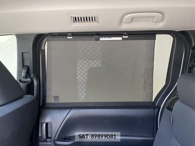 Toyota NOAH 2023-07 8337145-20