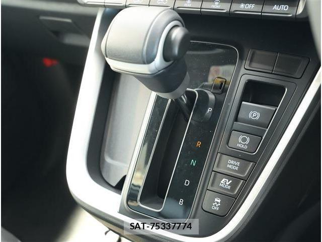 Toyota NOAH 2026-06 8337135-9